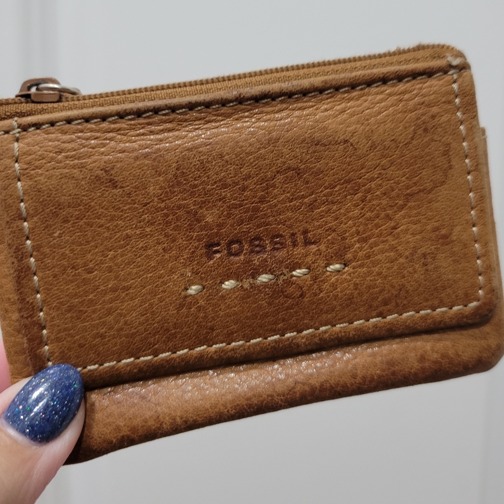 Compact Fossil Wallet